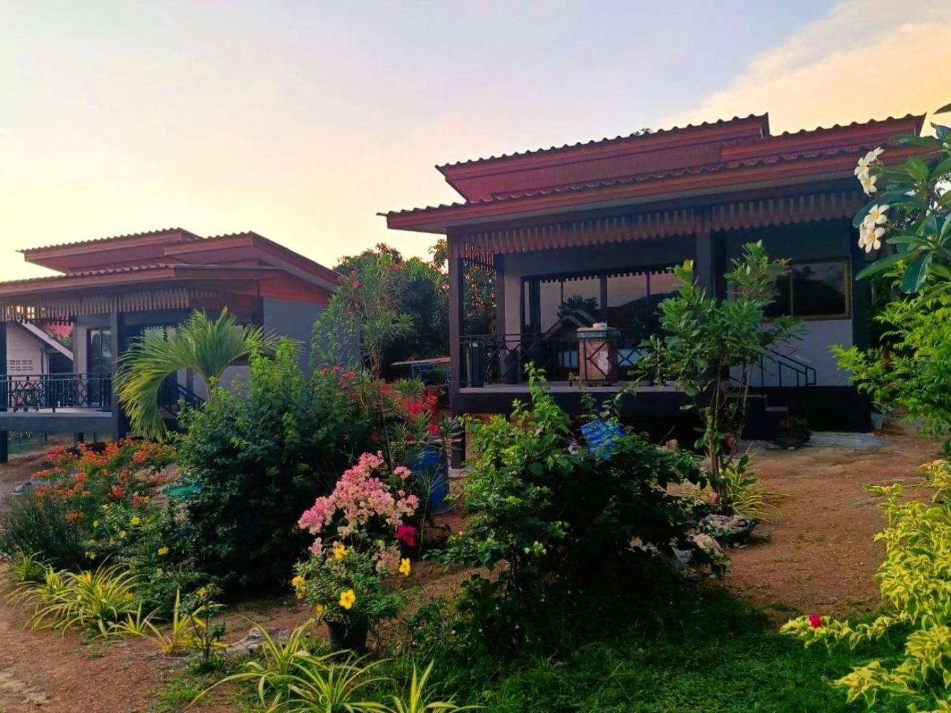 Three Monkeys Bungalows Koh Yao Noi Exterior photo