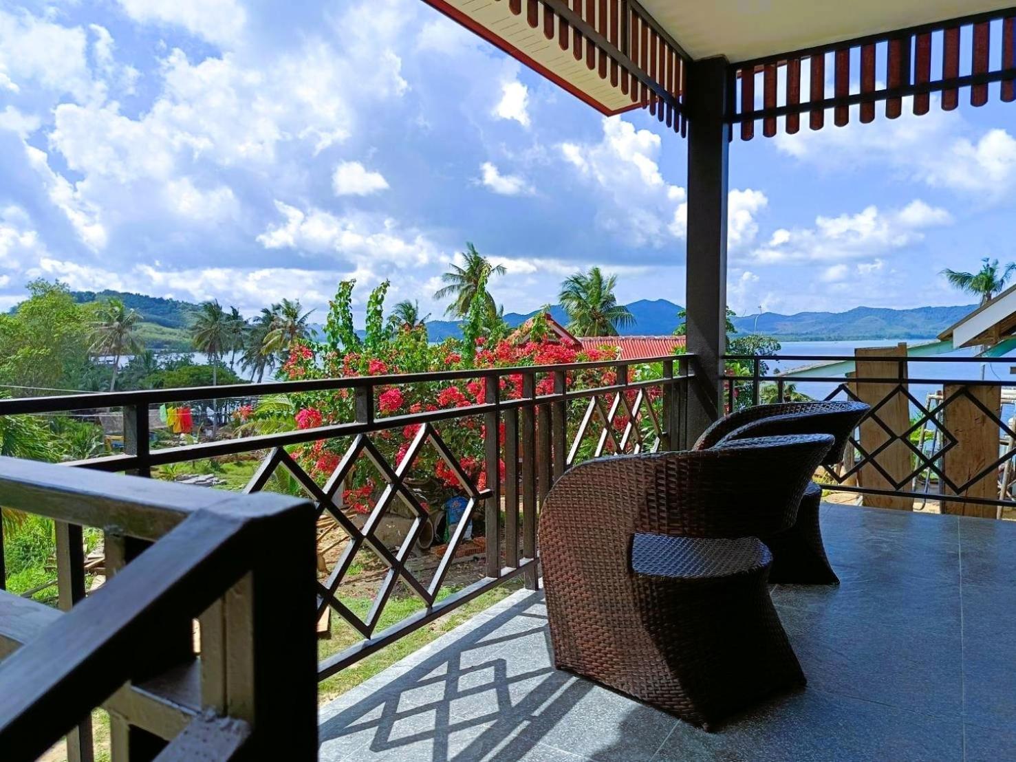 Three Monkeys Bungalows Koh Yao Noi Exterior photo